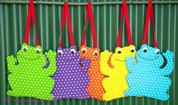 Five Speckled Little Frogs